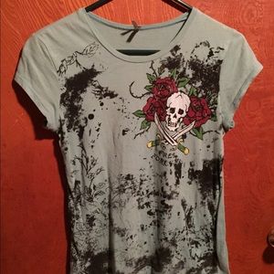 Skull mint green shirt